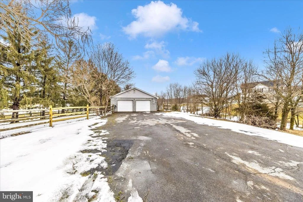 Photo of 14243 CEARFOSS PIKE