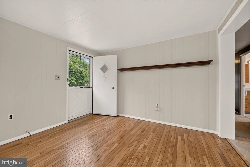 Photo of 13835 HOWARD ROAD