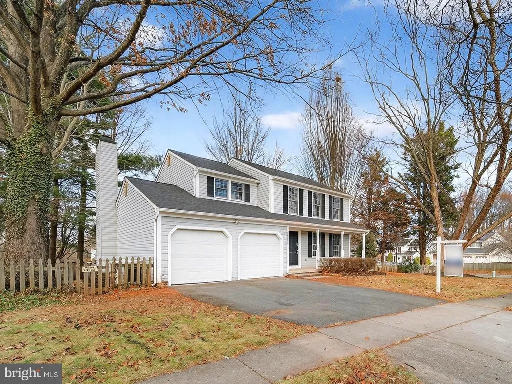 Photo of 18011 SILVER LEAF DRIVE
