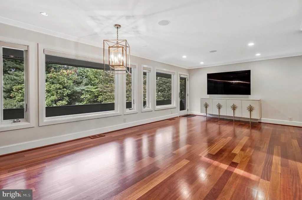 Photo of 1753 ARMY NAVY DRIVE