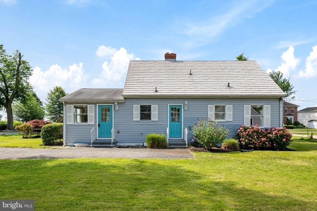 Photo of 812 BAY VIEW DRIVE