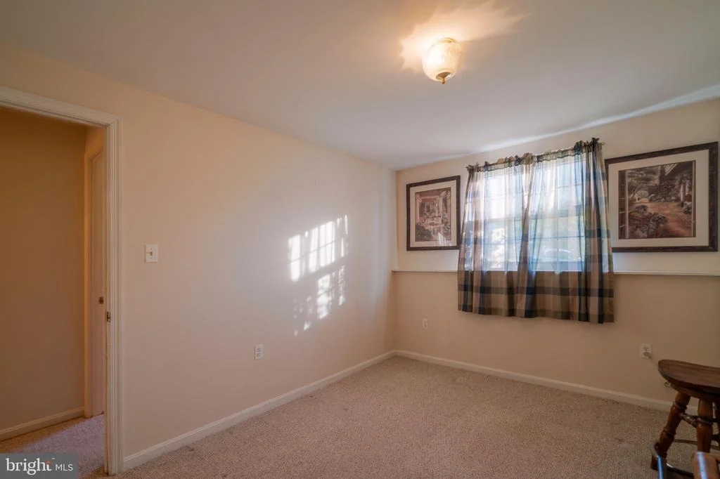 Photo of 4709 IRIS PLACE