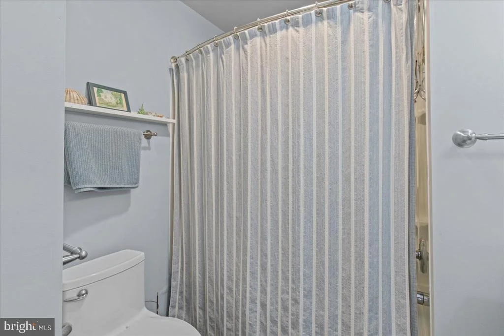 Photo of 32 BUCKINGHAM DRIVE