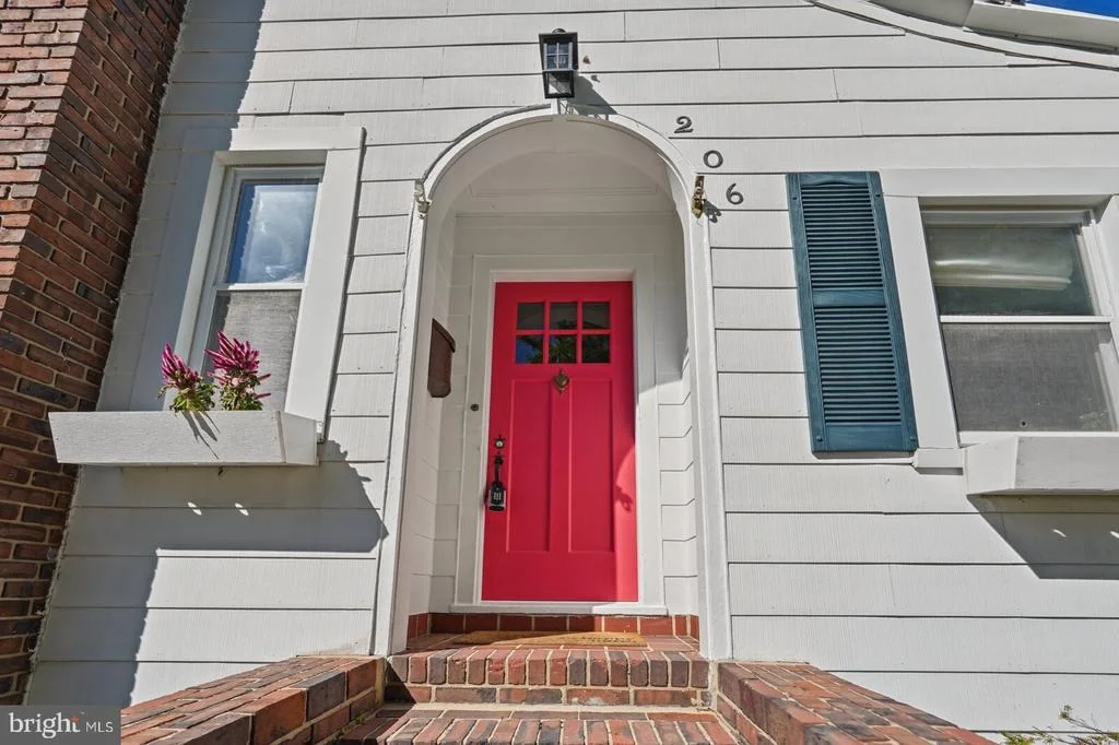 Photo of 206 PARK DRIVE