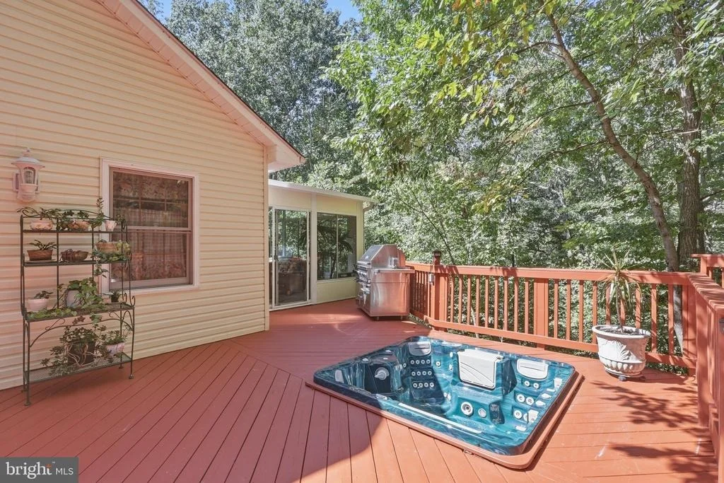 Photo of 24 SYDNEY CIRCLE