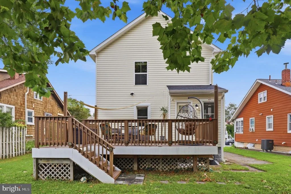 Photo of 1313 POPLAR AVENUE