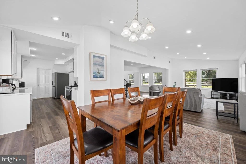 Photo of 456 DEALE ROAD