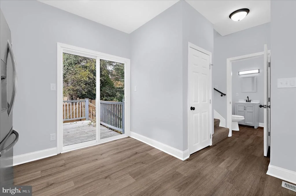 Photo of 726 HIGHWOOD DRIVE
