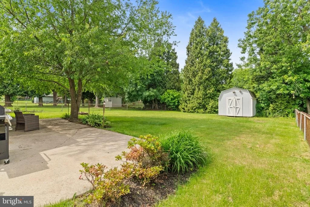 Photo of 21 DECOU AVENUE