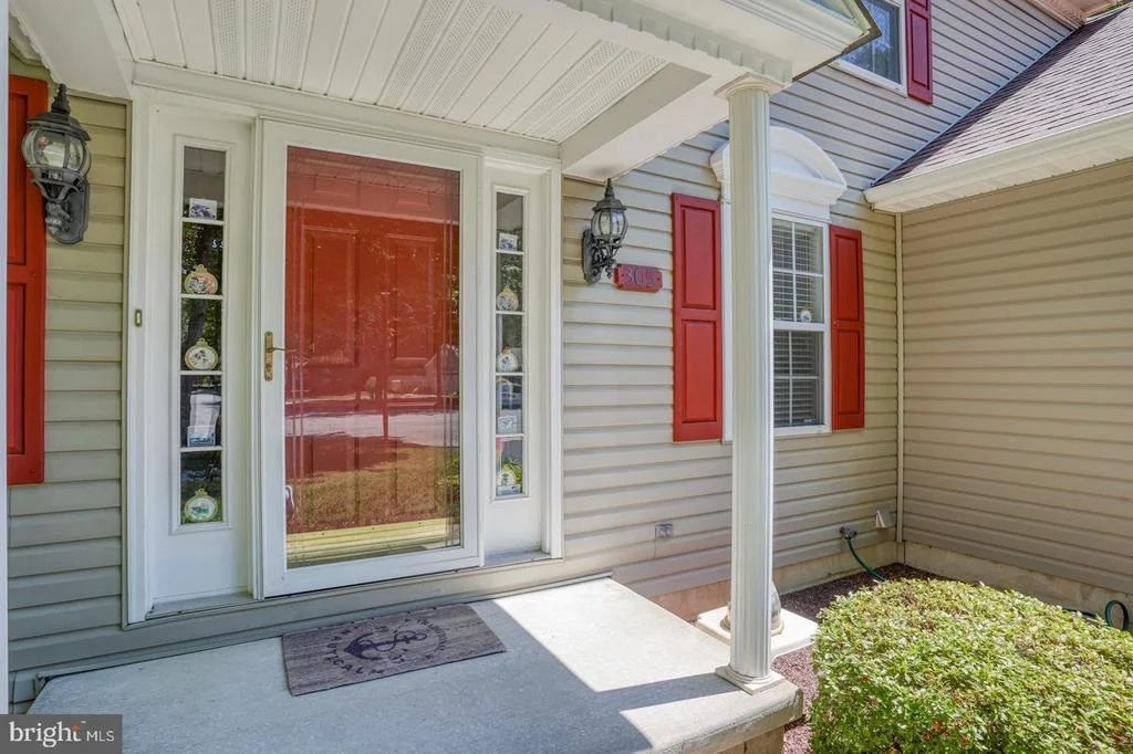 Photo of 305 PEBBLE VALLEY PLACE