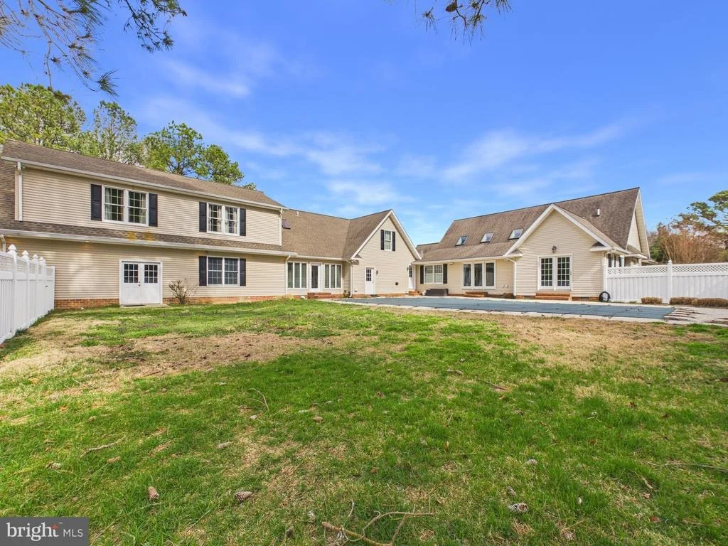 Photo of 24764 PEALIQUOR ROAD