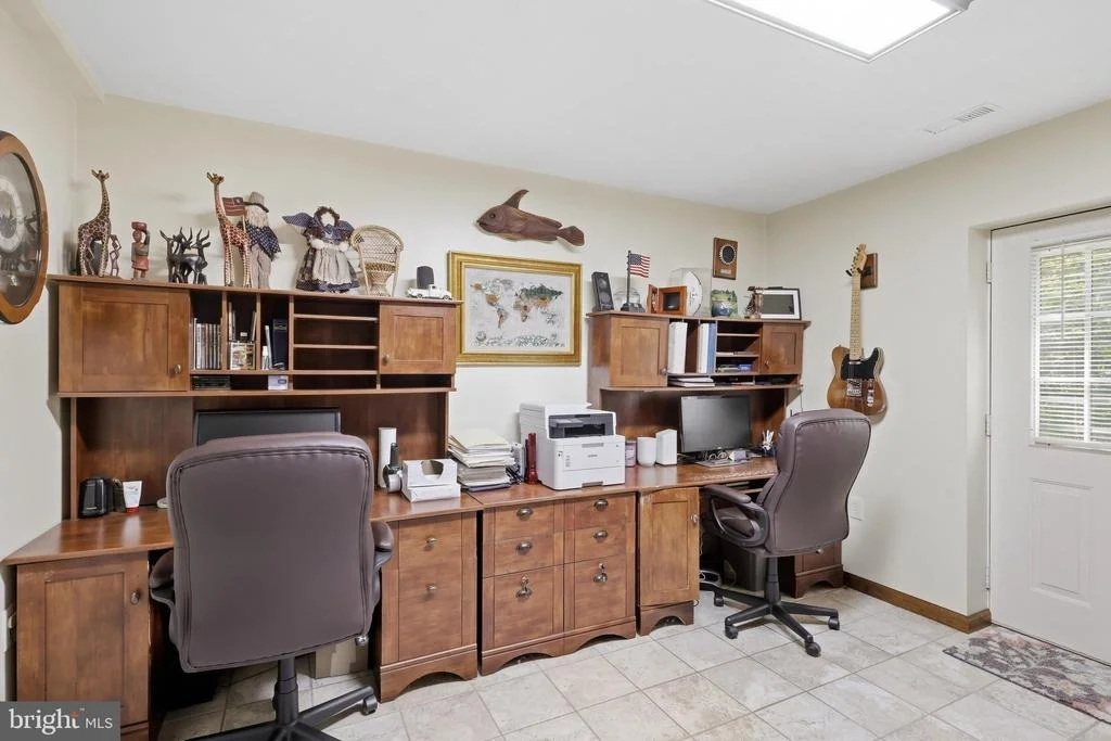 Photo of 24 SYDNEY CIRCLE