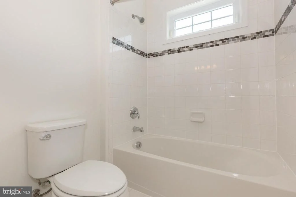 Photo of 14307 OAK MEADOW ROAD
