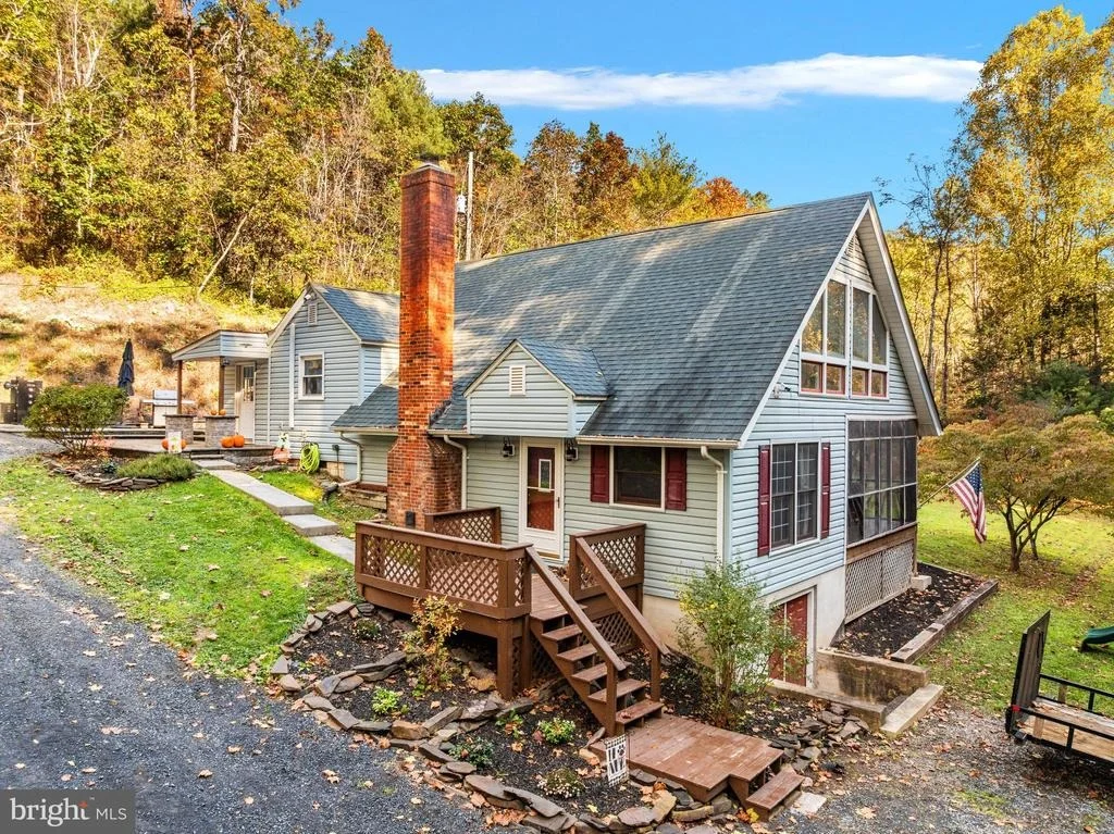 Photo of 322 HOLLOW ROAD