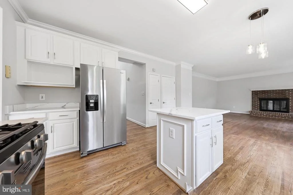 Photo of 6303 IVERSON TERRACE N