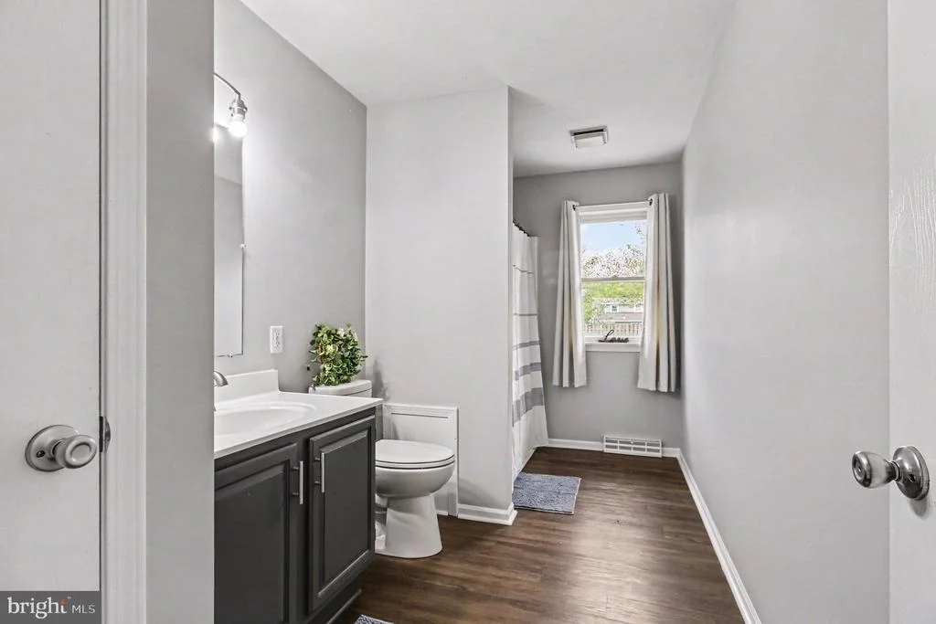 Photo of 81 LION DR.