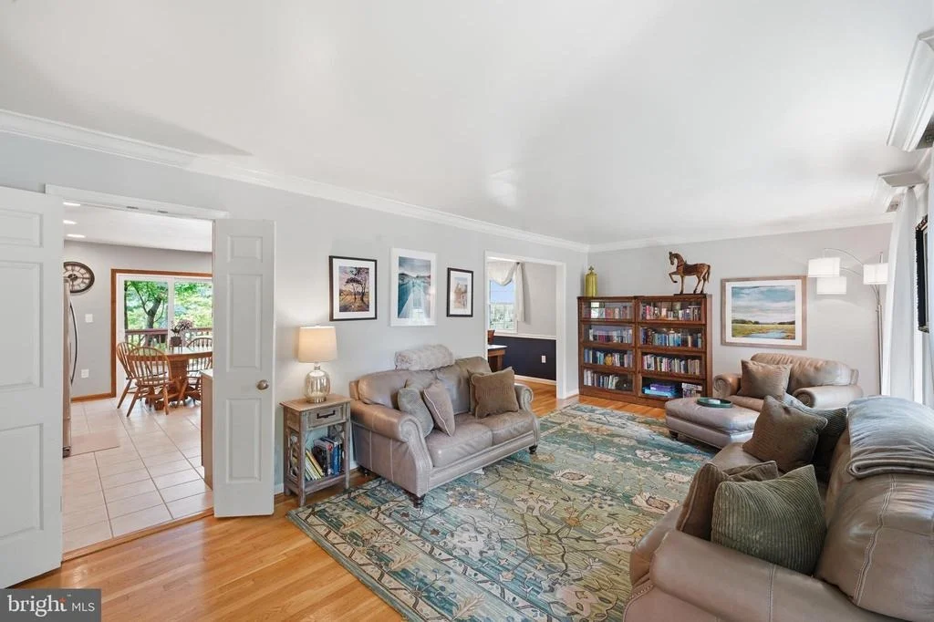 Photo of 15108 CENTERGATE DRIVE