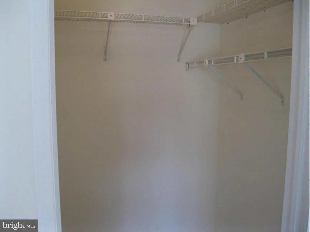 Photo of Unit 871B at 15311 PINE ORCHARD DRIVE