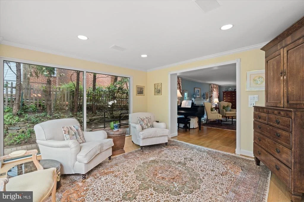 Photo of 2238 47TH STREET NW