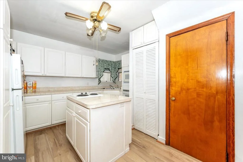 Photo of 239 DEVONSHIRE ROAD NE