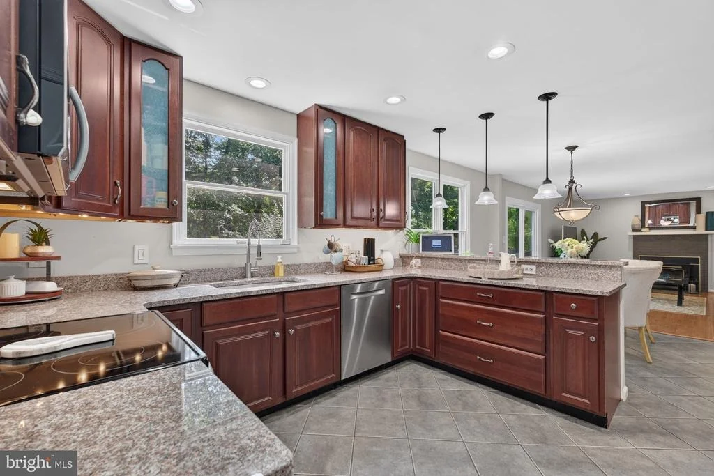 Photo of 10130 CLEARSPRING ROAD