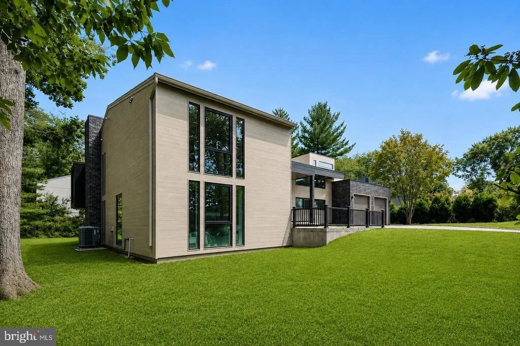 Photo of 1405 WOLFTRAP RUN ROAD