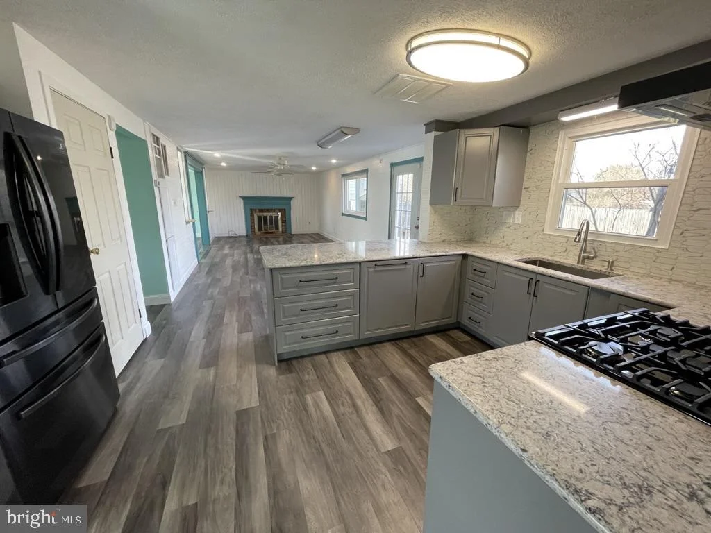 Photo of 1341 BUTTERFLY LANE