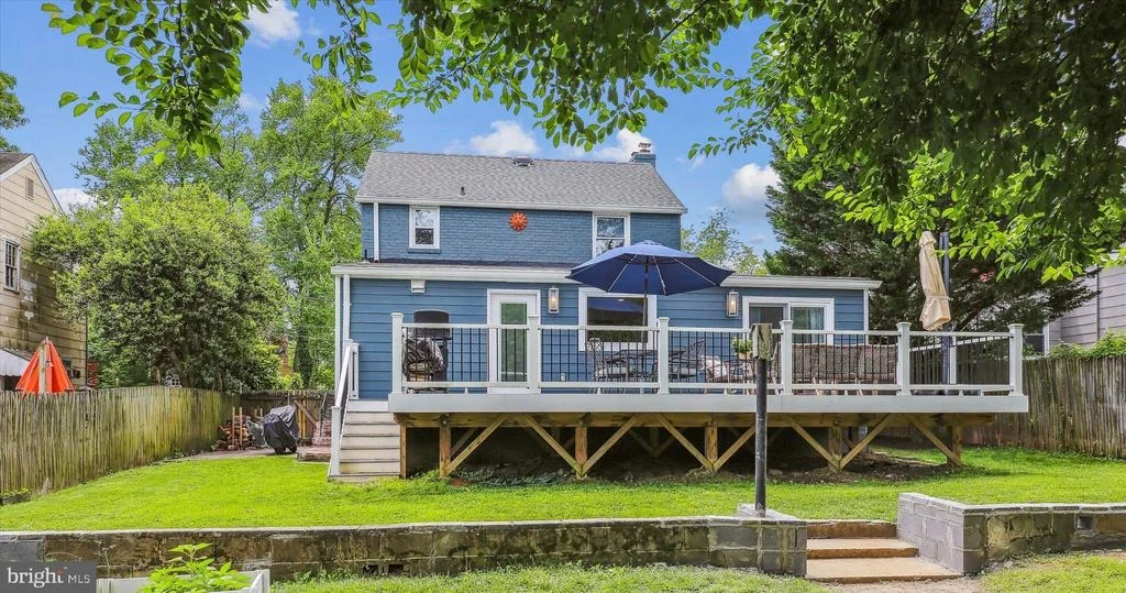 Photo of 2709 EMMET ROAD