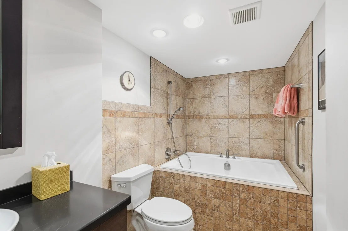 Photo of Unit 714 at 5902 MOUNT EAGLE DRIVE