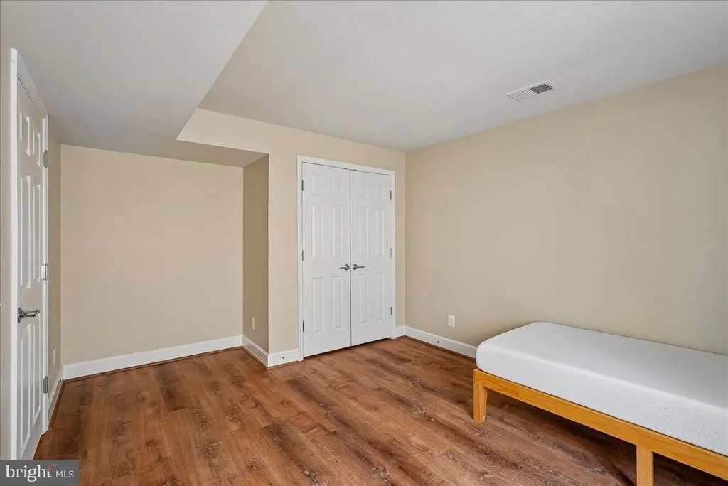 Photo of 41305 WINDYBUSH DRIVE