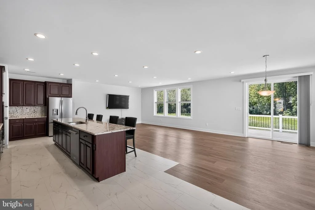 Photo of 127 ALROY ROAD