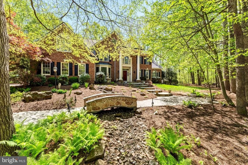 Photo of 22167 WOODWINDS DRIVE