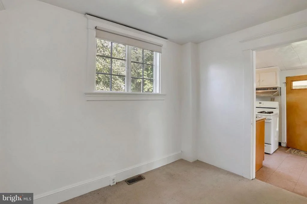 Photo of 11409 MAPLEVIEW DRIVE