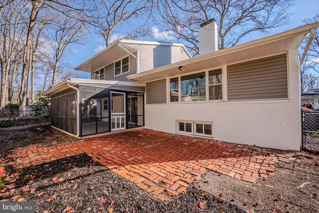 Photo of 1303 NEWCOMB ROAD