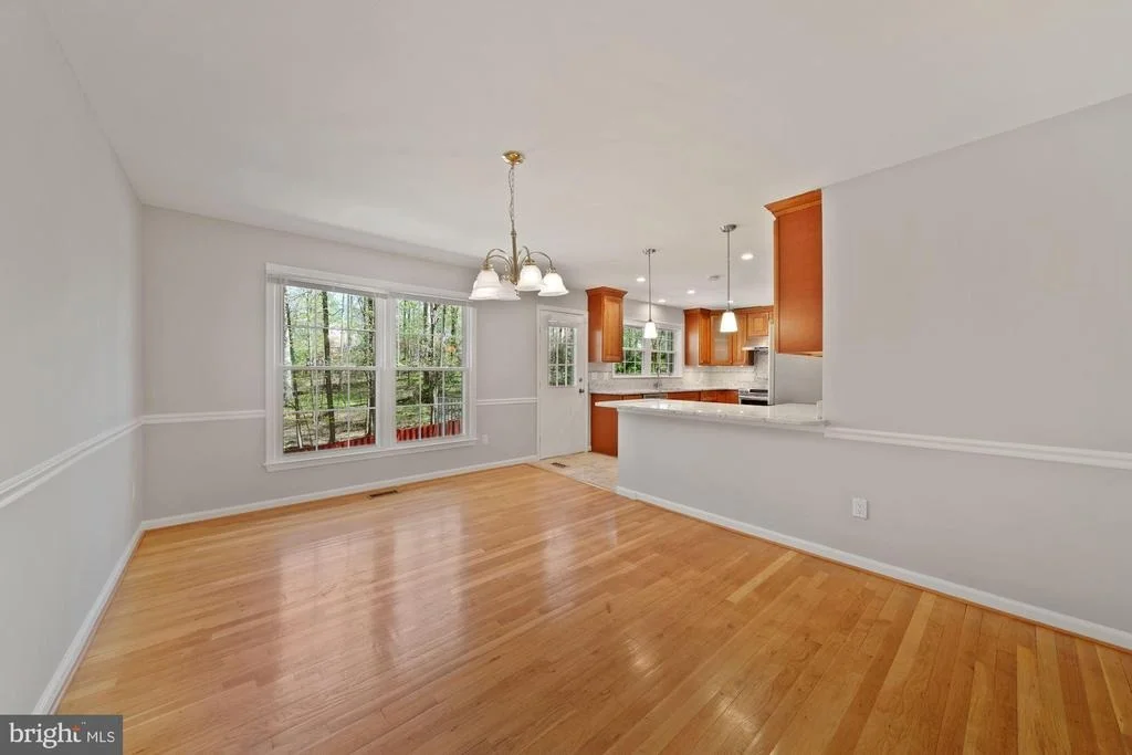 Photo of 1445 LAUREL HILL ROAD