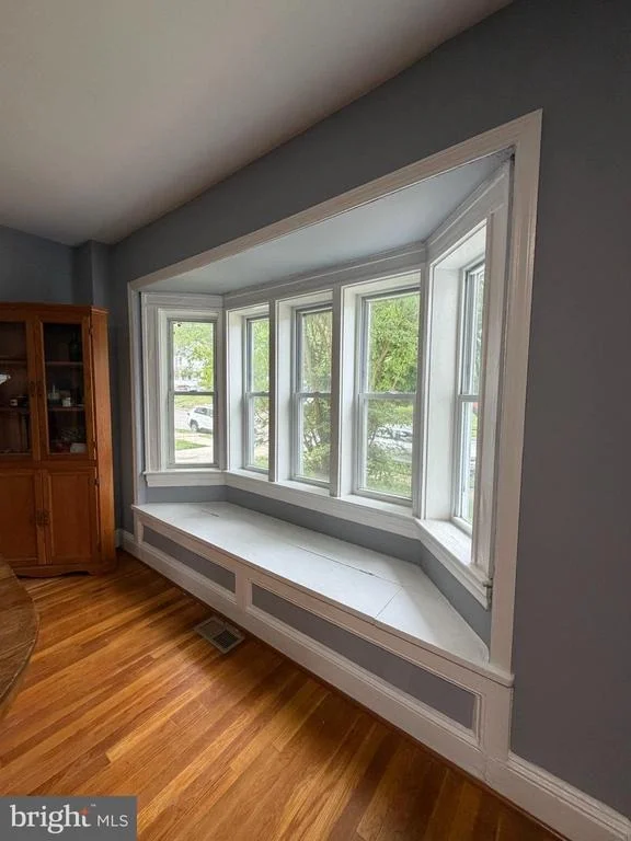 Photo of 3901 W COLD SPRING LANE W