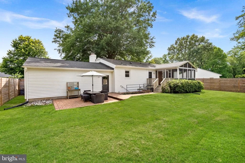 Photo of 10 HAMILTON TERRACE DRIVE
