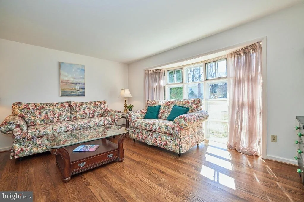 Photo of 7456 MADEIRA PLACE
