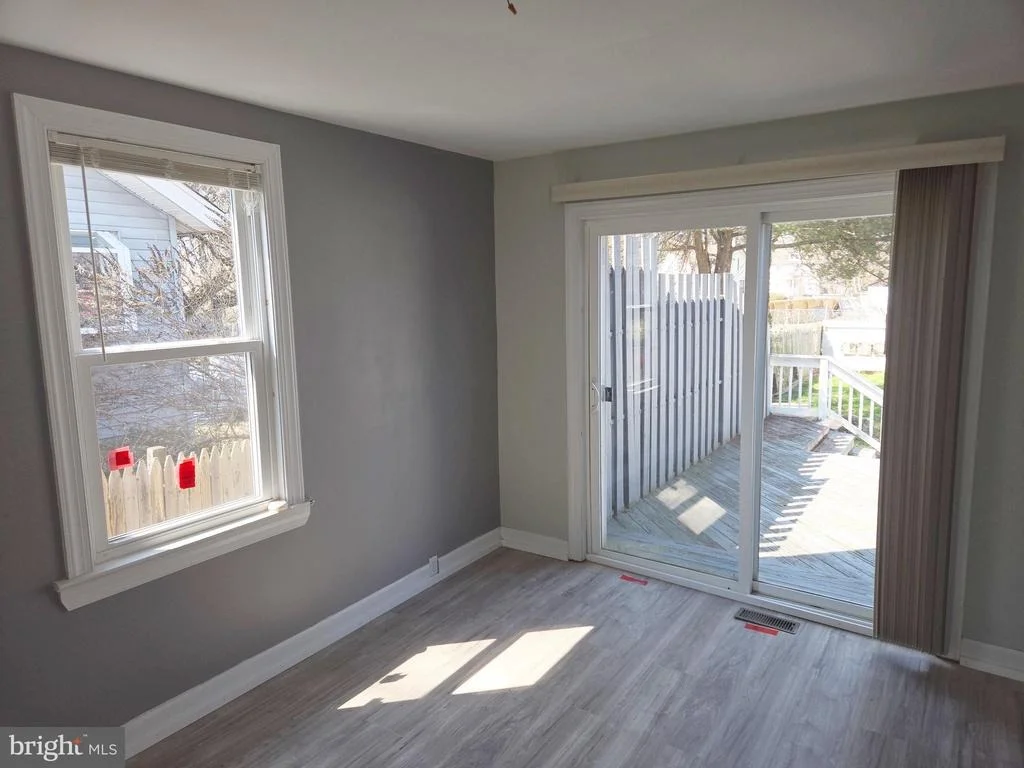 Photo of 10 HAWTHORNE AVENUE