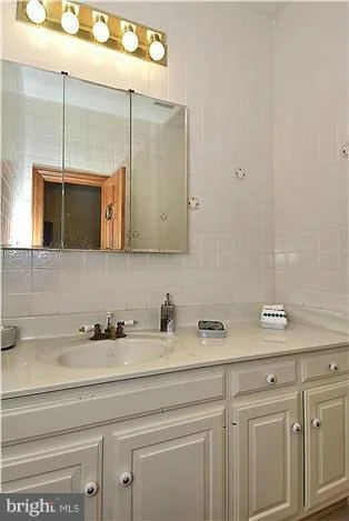 Photo of 11612 SPRINGRIDGE ROAD
