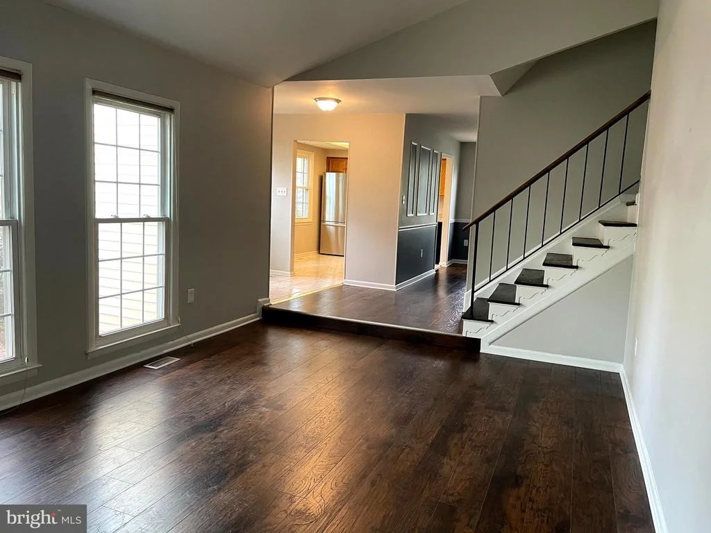 Photo of 1627 NATHAN LANE