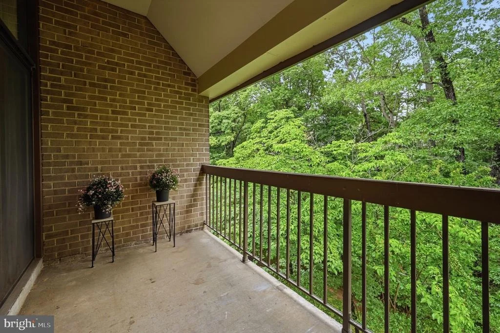 Photo of Unit C at 1659 PARKCREST CIRCLE