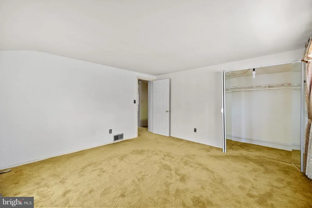 Photo of 409 HULL PLACE