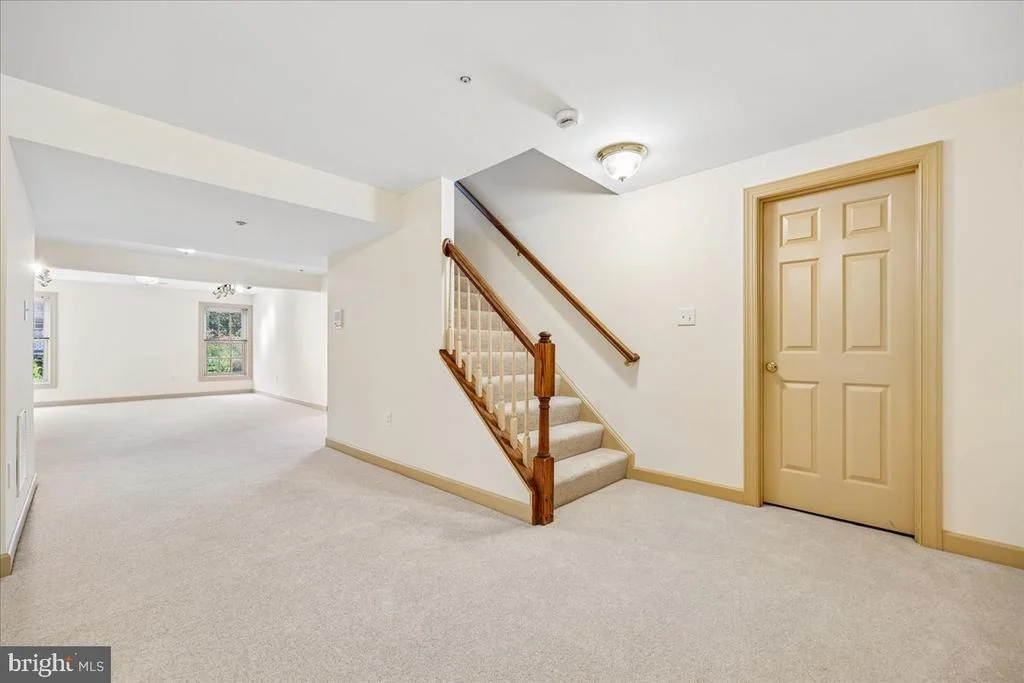 Photo of 21400 MANOR VIEW CIRCLE