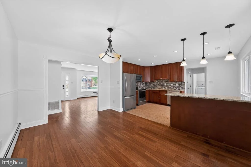Photo of 302 WINDSOR LANE