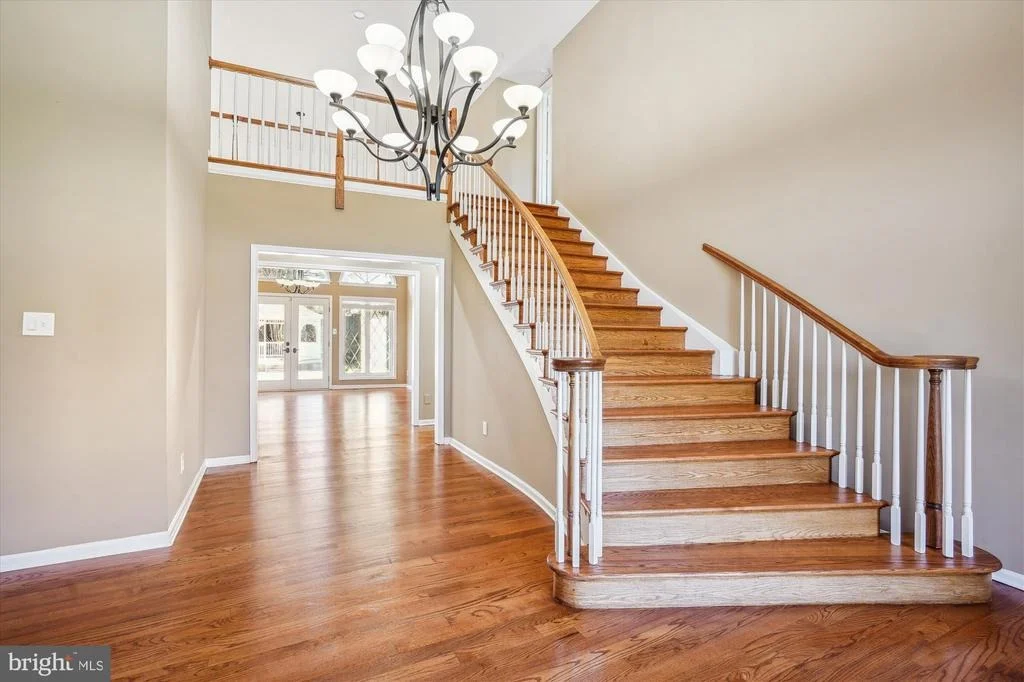 Photo of 18604 WILLOW OAK DRIVE