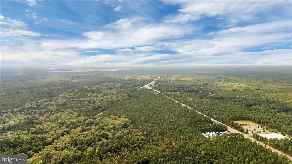 Photo of 1206 BLACK HORSE PARK