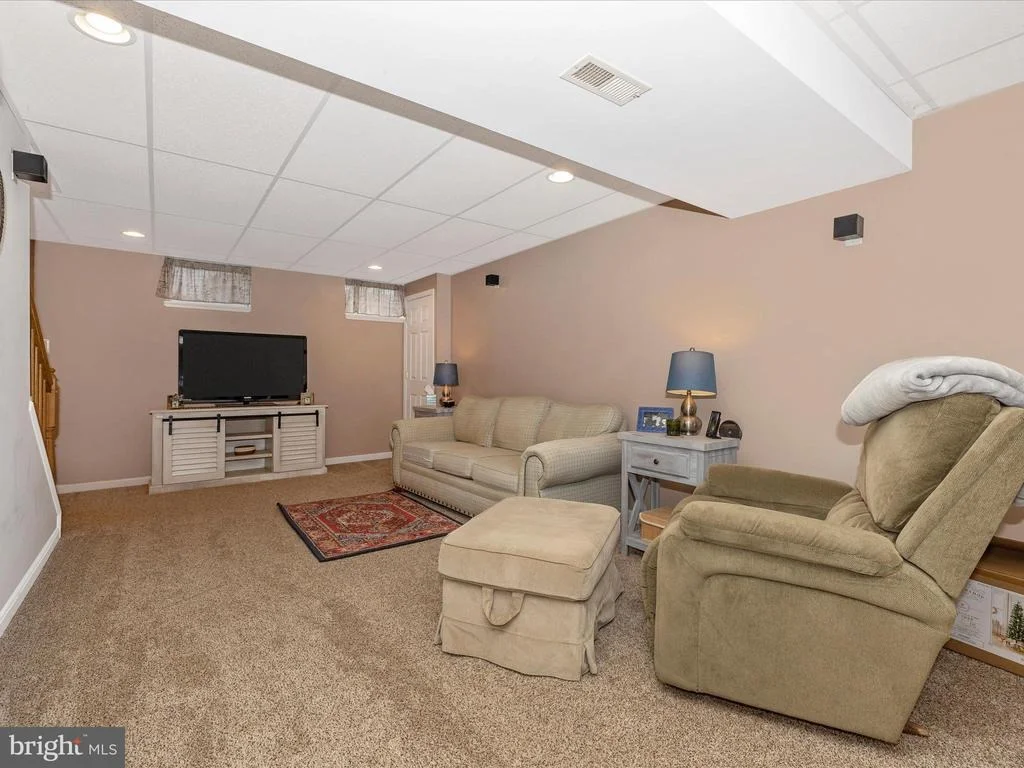 Photo of 3380 WESTPORT DRIVE