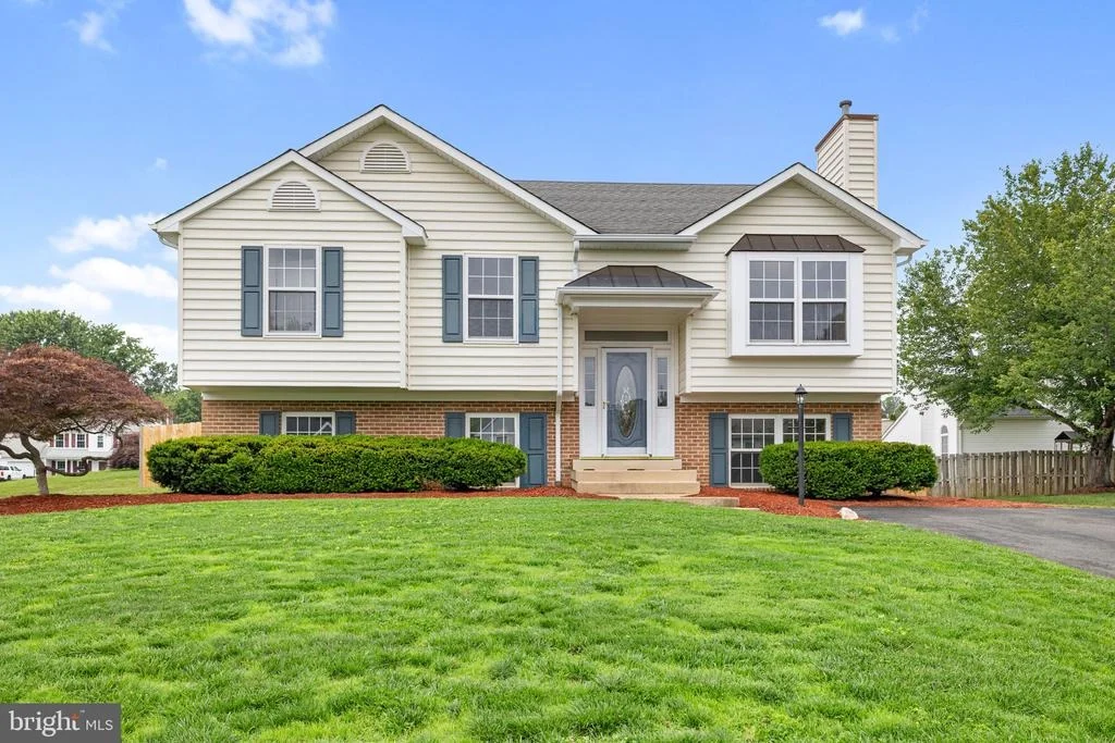 Photo of 5842 RIVERSIDE DRIVE