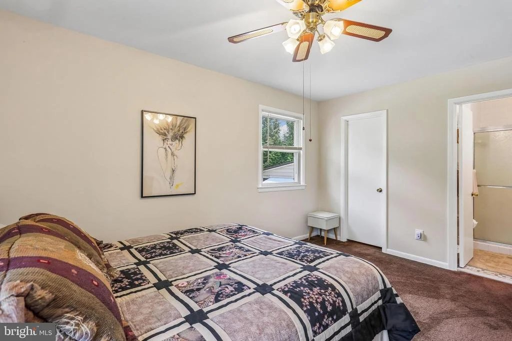 Photo of 2 FOXHALL COURT